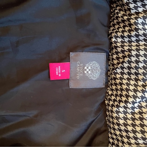 Like new Vince Camuto S black and white check  PUFFER jacket - Picture 4 of 4